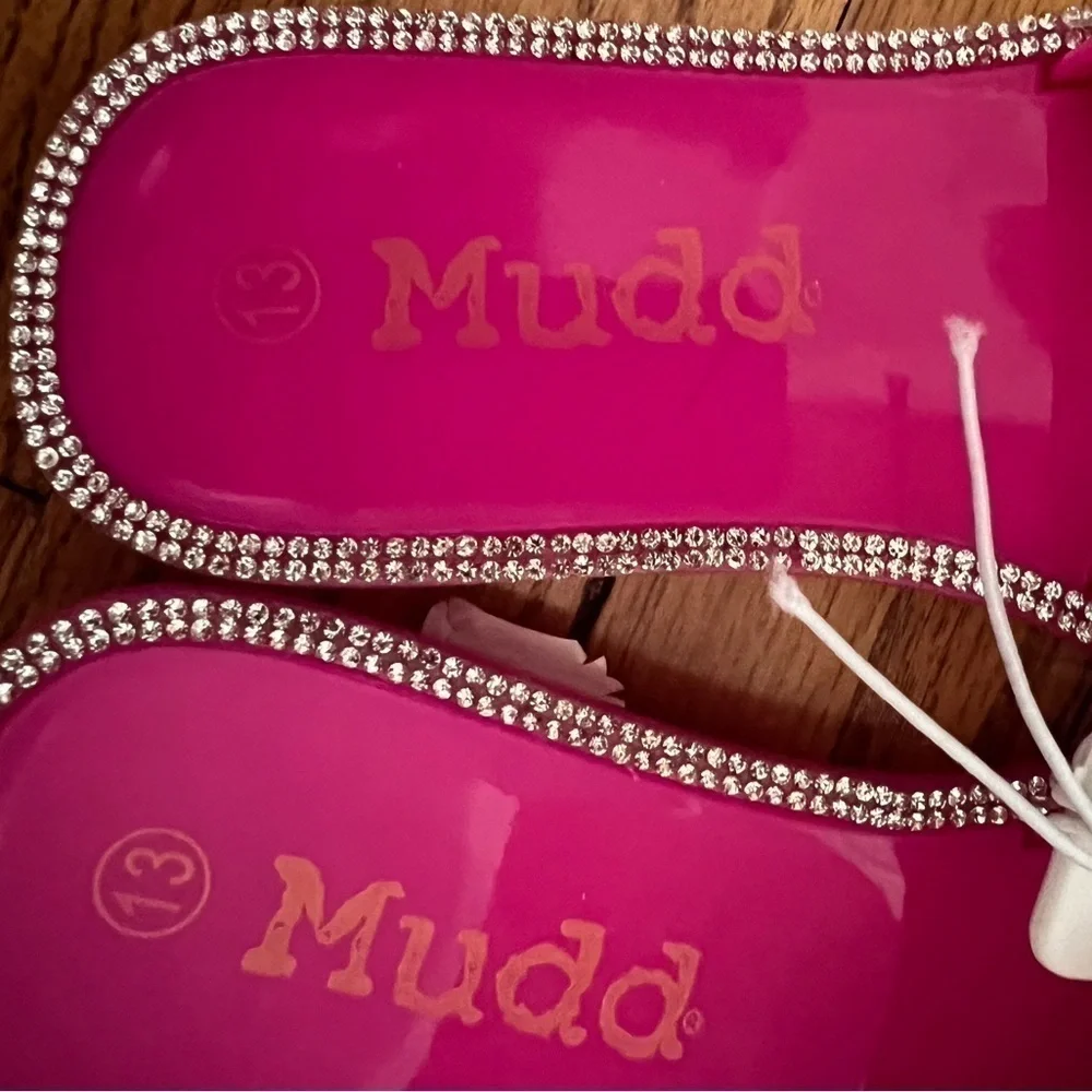 Mudd brand new